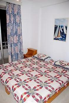 לרנקה Palm Sea Beach Hotel Apartments