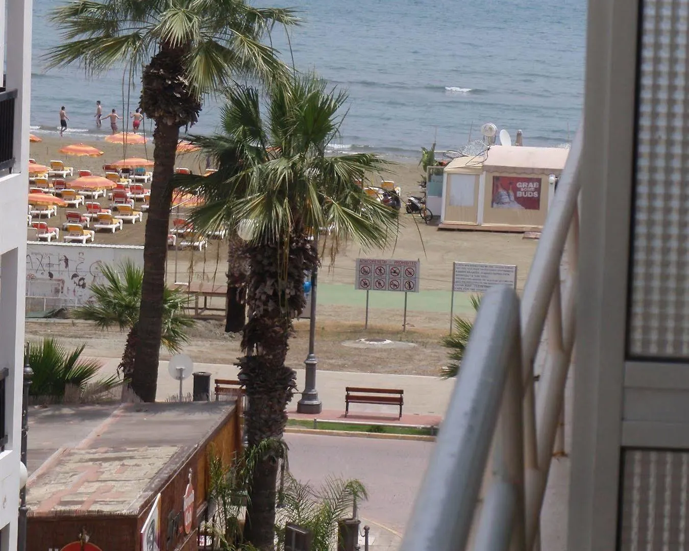לרנקה Palm Sea Beach Hotel Apartments קפריסין